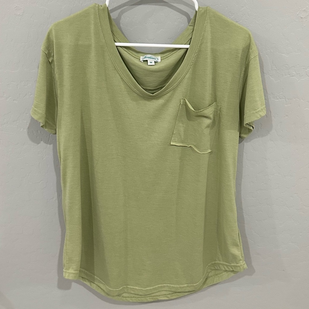 Light green tshirt